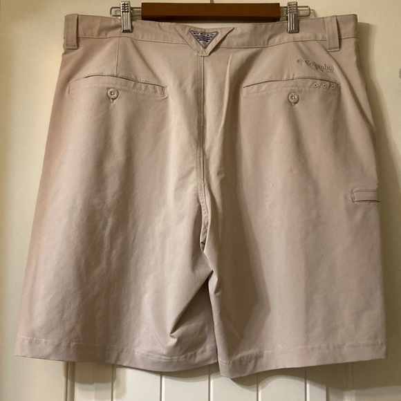 Men’s Columbia Size 38 ProTour Shorts - Picture 10 of 10